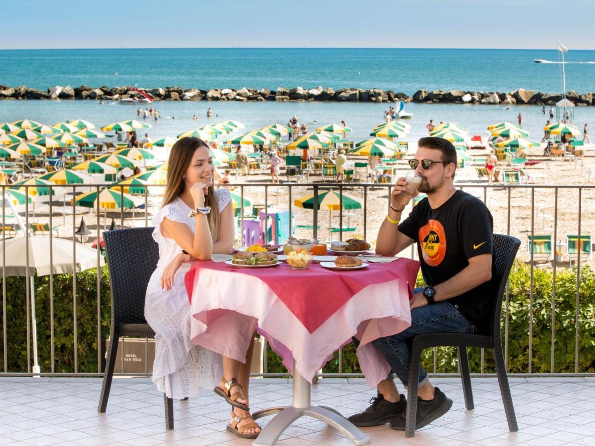 Hotel Villa Sole Resort 벨레지아아지마리나 외부 사진