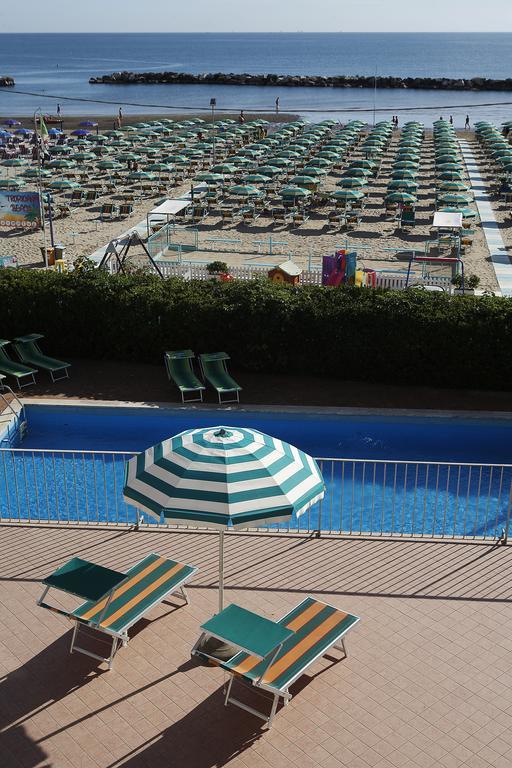 Hotel Villa Sole Resort 벨레지아아지마리나 외부 사진