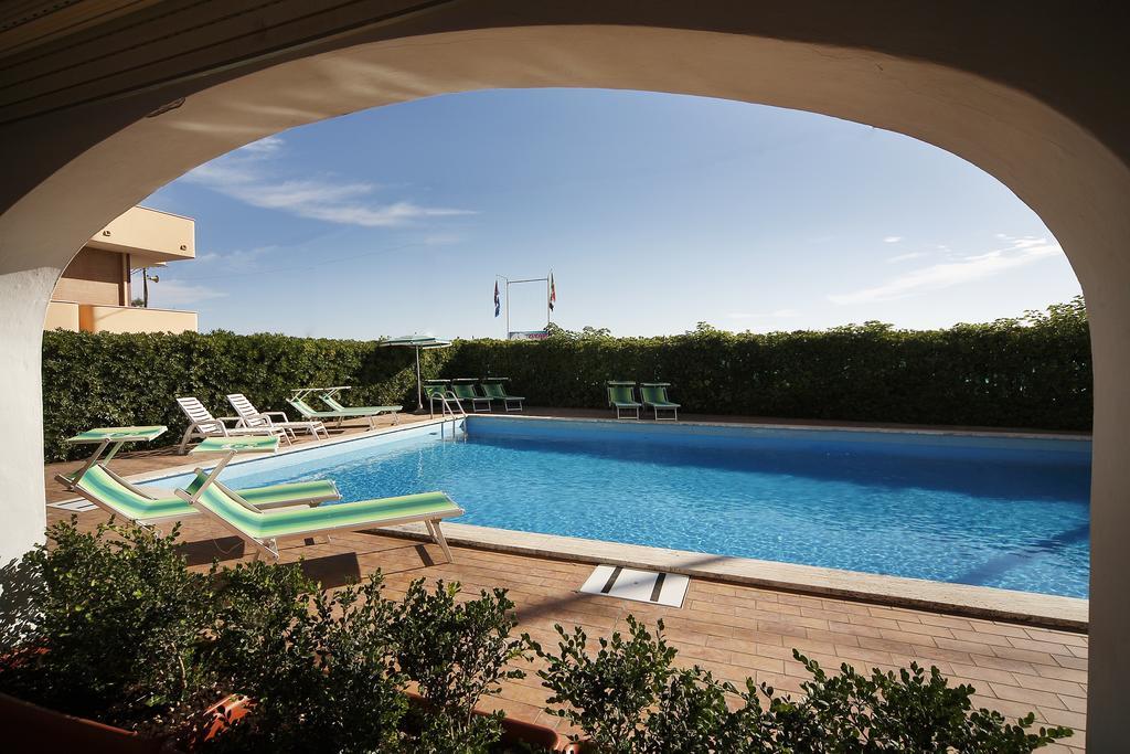 Hotel Villa Sole Resort 벨레지아아지마리나 외부 사진