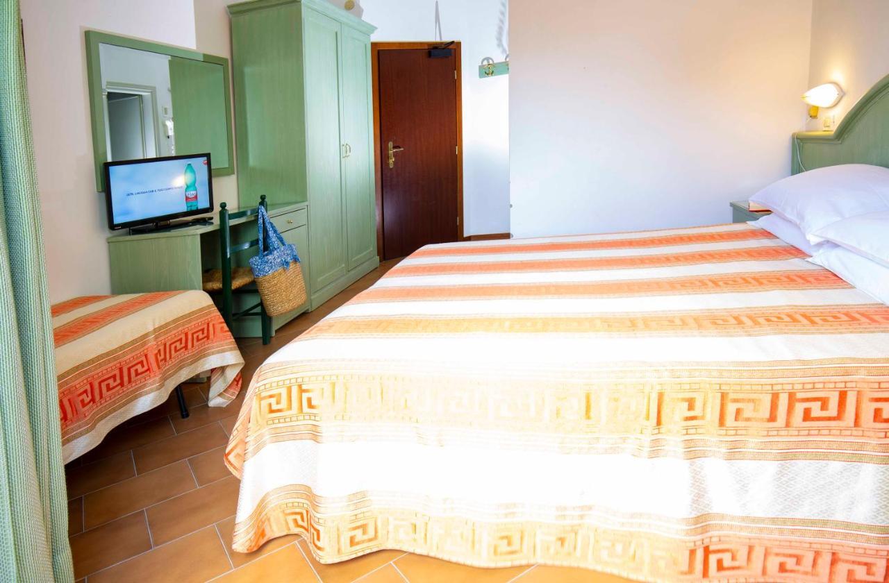 Hotel Villa Sole Resort 벨레지아아지마리나 외부 사진